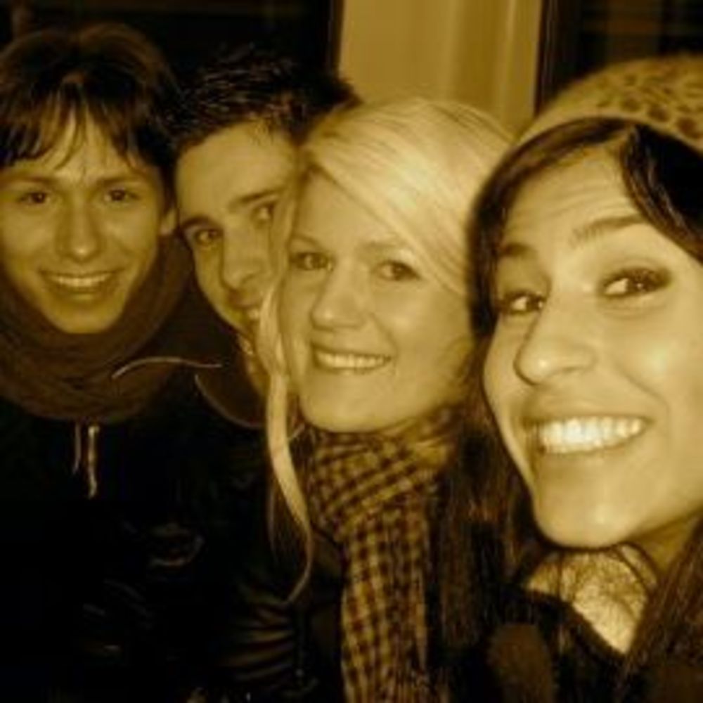 Meet your Posher, Engels